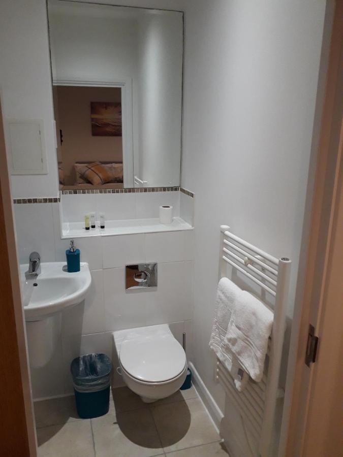 Luxury And Stylish 2 Bedroom Apartment With En-Suite Luton  Eksteriør bilde