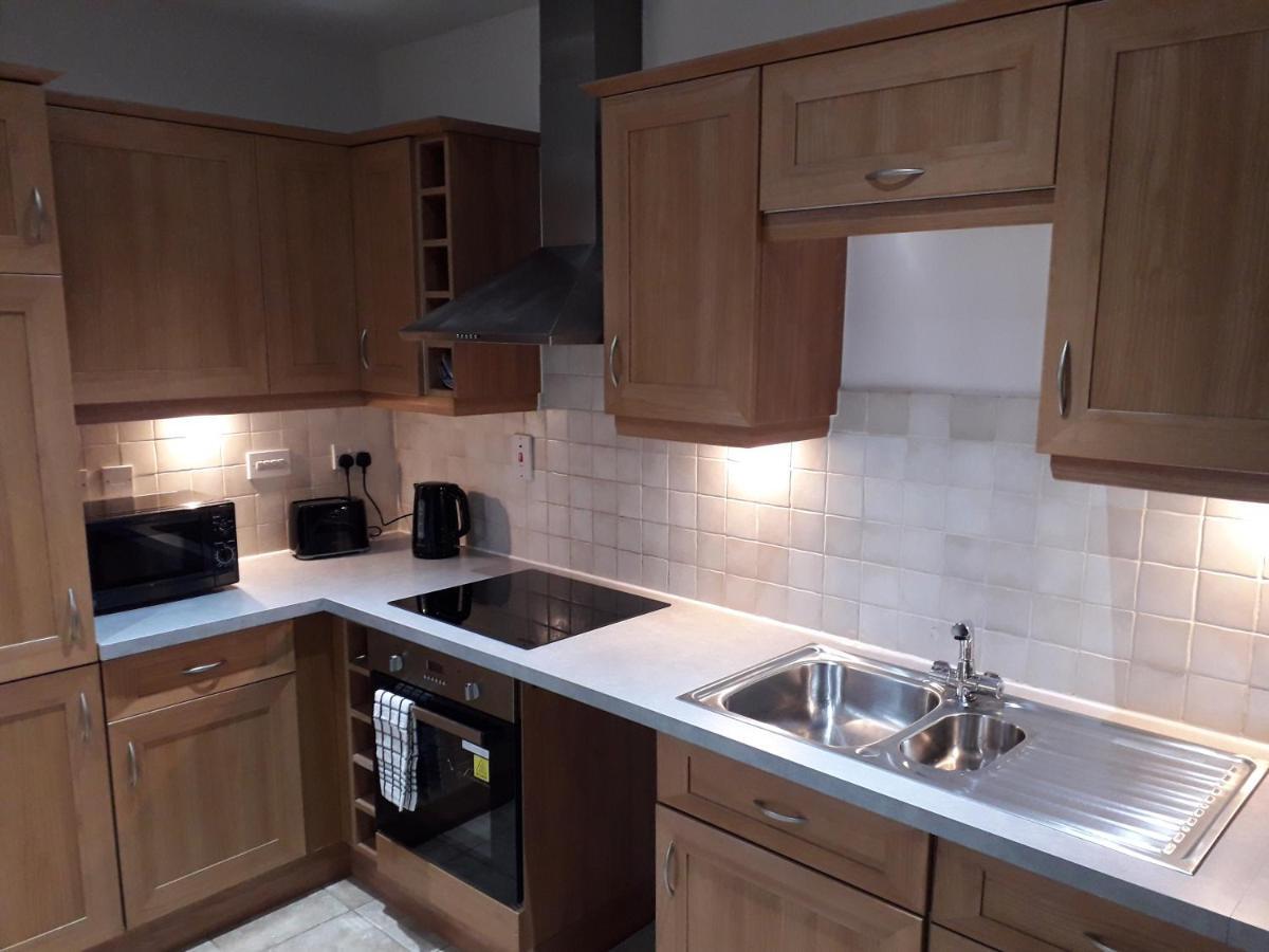 Luxury And Stylish 2 Bedroom Apartment With En-Suite Luton  Eksteriør bilde